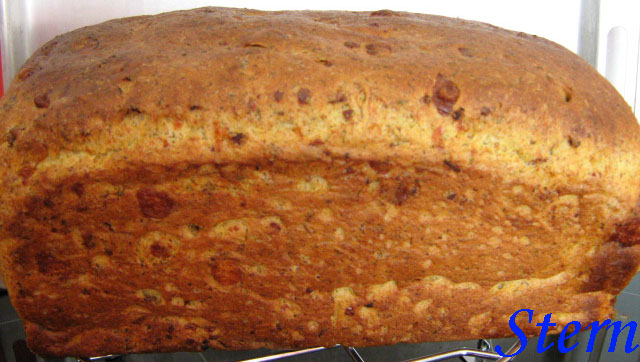 خبز سناك (بالجبن والشبت والسلامي) (صانع الخبز)