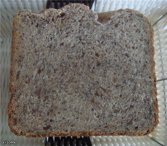 Pan de masa madre de centeno aromático en el horno