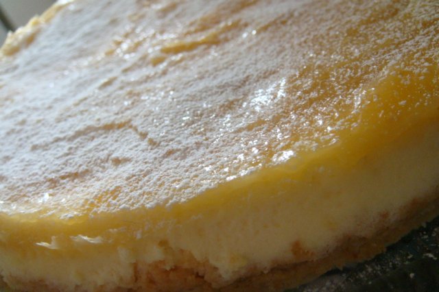 עוגת גבינה לימונית