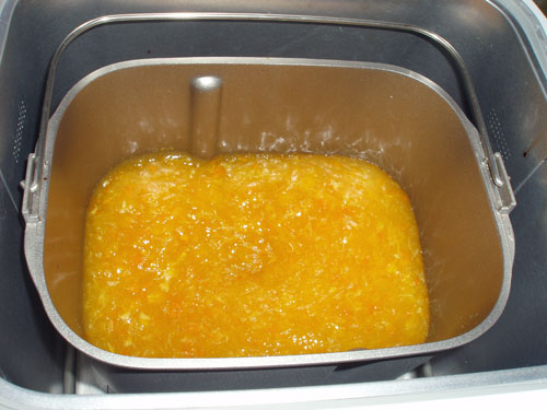 Mermelada de naranja en una panificadora: dos opciones