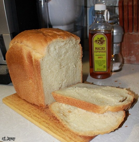 Mustard and milk bread in a bread maker