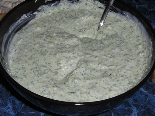 Curd spread for pancakes with herbs