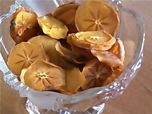 Suszona persimmon