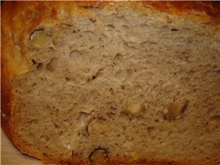 Chleb pszenny na zakwasie z jabłkiem i płatkami owsianymi