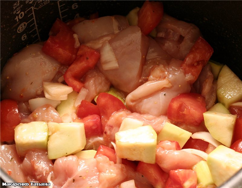 Chicken fillet with vegetables in a slow cooker