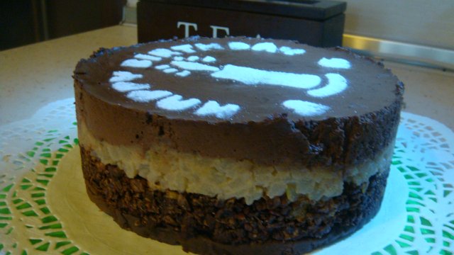 Tort gruszkowo-czekoladowy ze skorupiakami