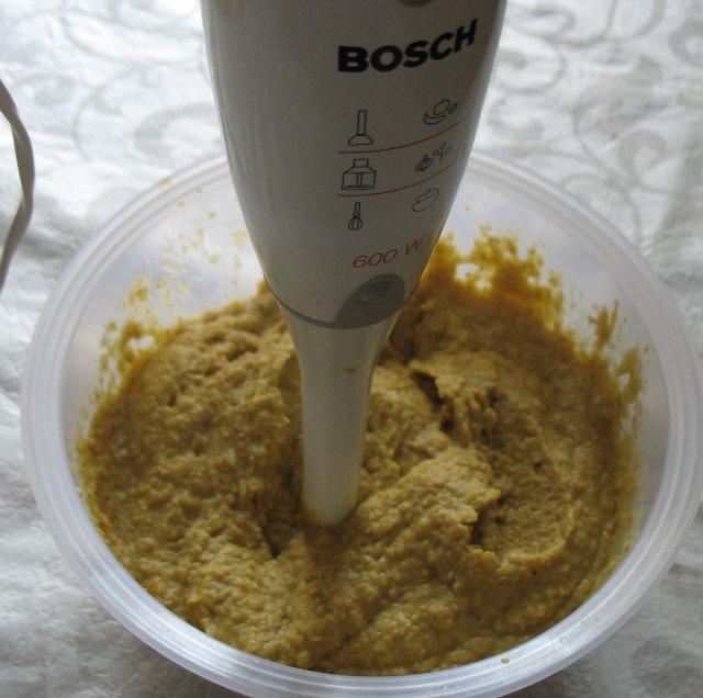 Hummus almost in Russian (La Cucina Italiana multicooker-pressure cooker)