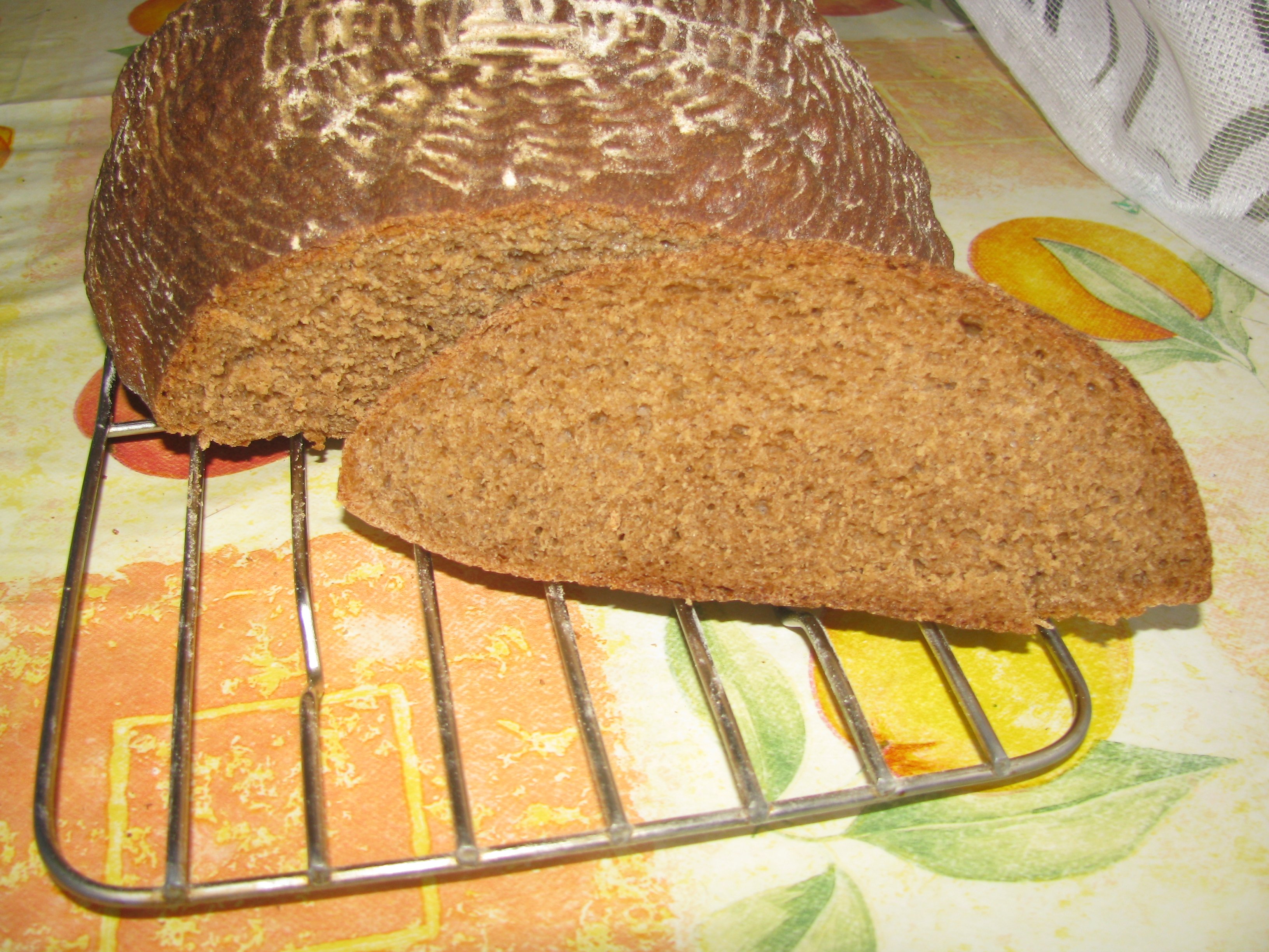 Tarwe-Roggebrood (in de oven)