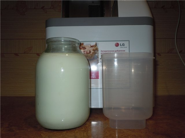 Joghurt LG HB-3001 kenyérsütőben