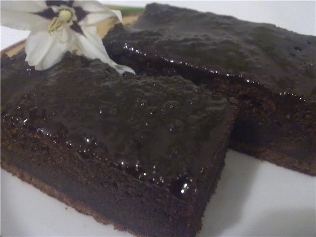 Ciasto czekoladowe impregnowane czekoladą