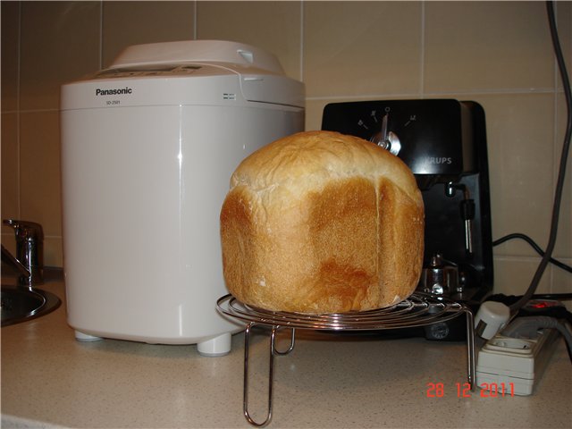 Panasonic SD-255. White bread