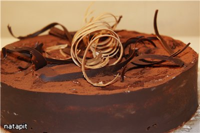 Chiffon cake in chocolate (master class)