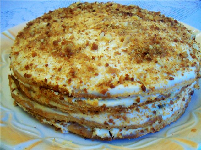 Honey cake Diana