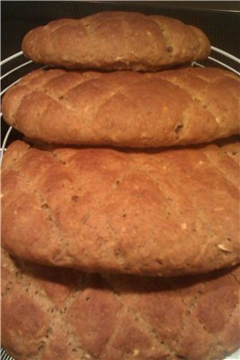 Wheat-rye cakes with rice