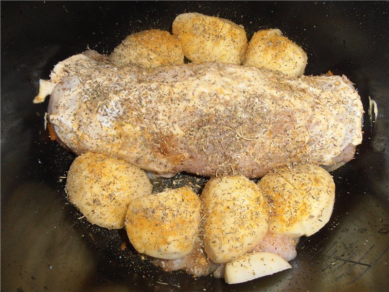 רולדת עוף בדואט עם תפוחי אדמה (תנור רב לחץ 6051)