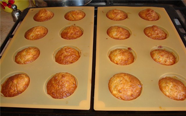 Muffin di avena e mele