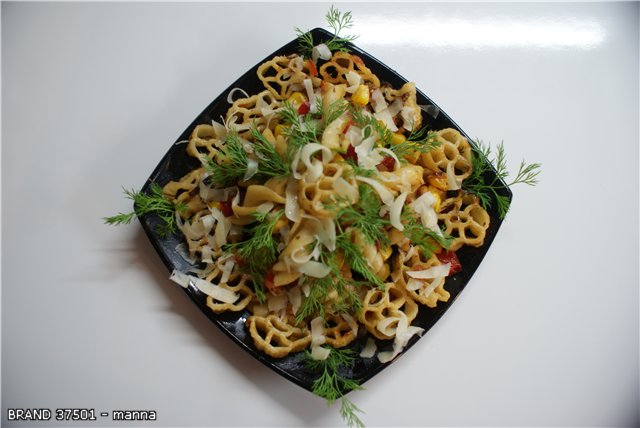 Macaroni flowers with vegetables in a multicooker Brand 37501