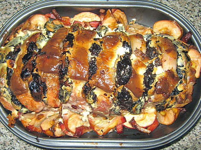 Festive meat with prunes