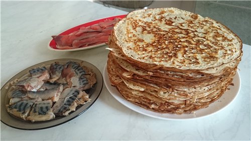 Pancakes with whipped cream from Elena Molokhovets