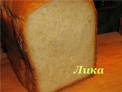 Chleb musztardowo-mleczny w wypiekaczu do chleba