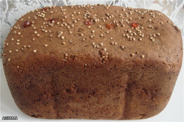 خبز بورودينسكي (وصفة معدلة من مولينكس) (صانع الخبز)