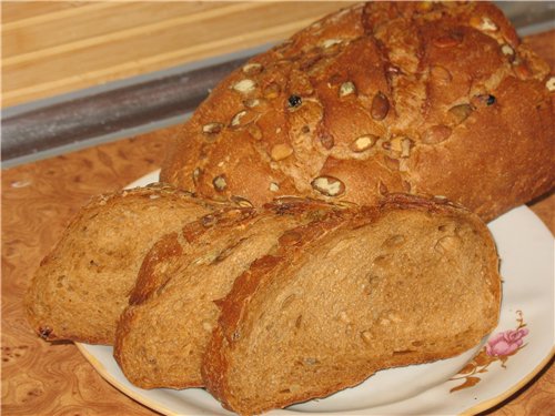 Alacsony savtartalmú kovászos kenyér a sütőben