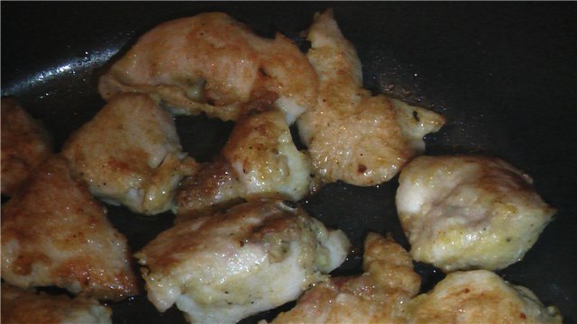 Csirke filé Sertéshús darabok