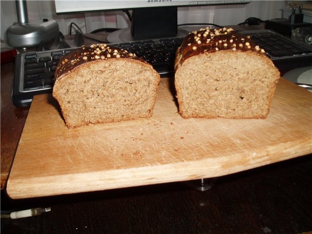Wheat-rye bread "For those who want, but are afraid" (oven)