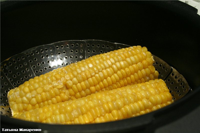 Steamed corn on the cob (Cuckoo 1054)
