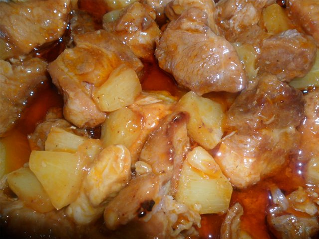Pork with pineapple