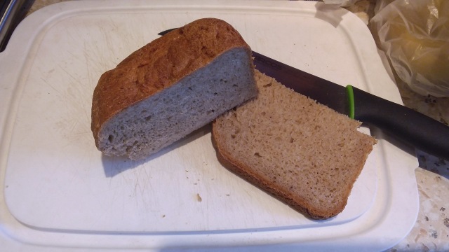 לחם שיפון עם קמח מלא. איכר