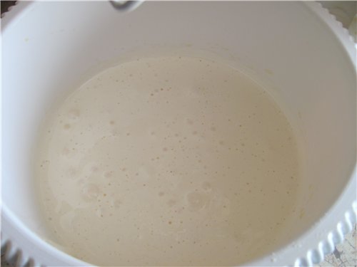 Torta al latte d'uccello su gelatina (multicucina Aurora)