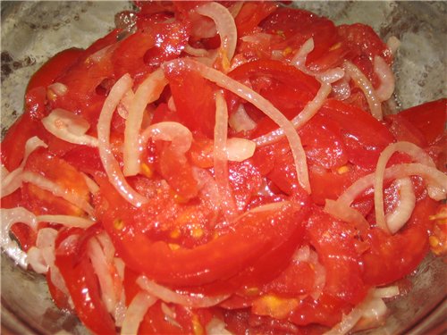 Ensalada de tomate y cebolla