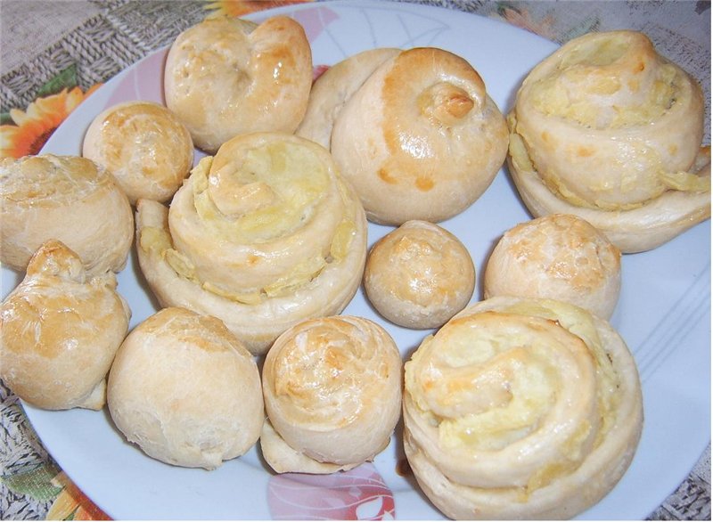 Rolls Dựa trên knysh