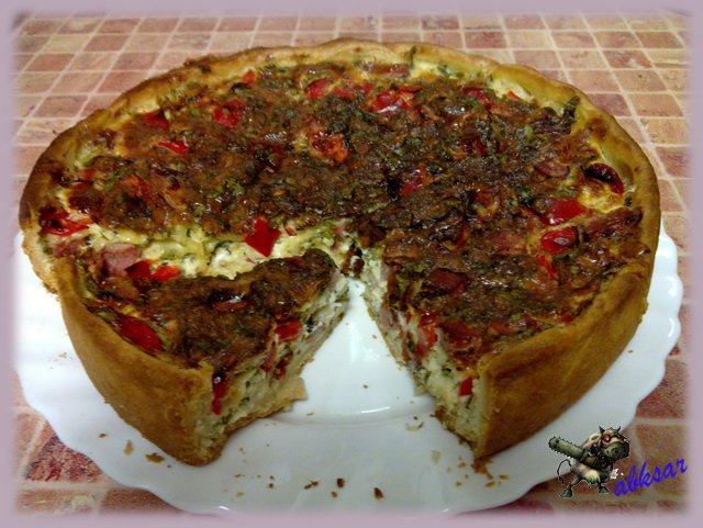 Cheesecake with bacon and pepper