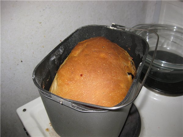 خبز البرتقال في صانع الخبز