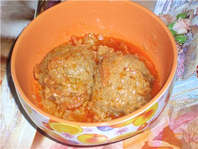 Meatballs in sweet and sour sauce
