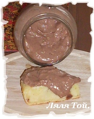 Chocolate-nut paste