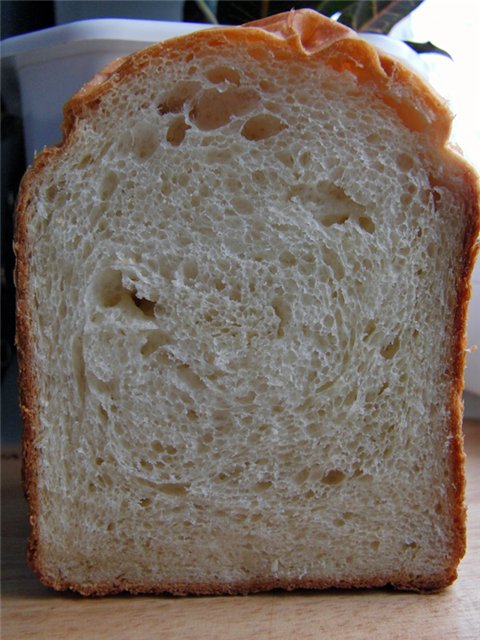Pan de trigo cremoso en panificadora
