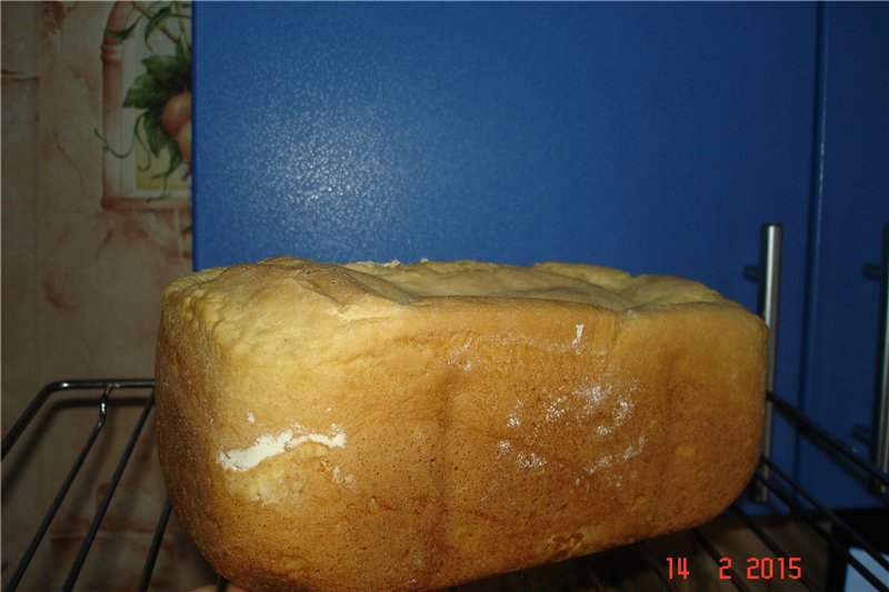 صانع الخبز Polaris PBM 1501D (مراجعات ومناقشة)