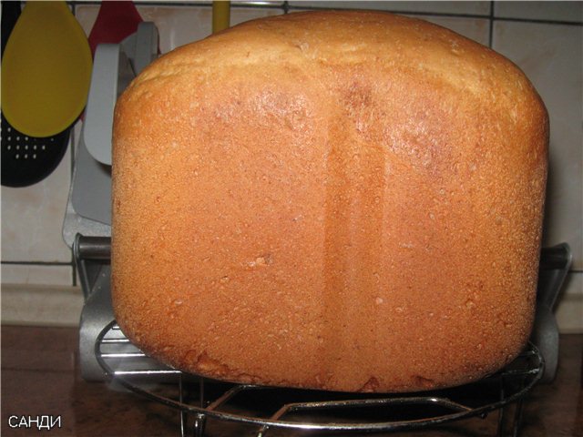 Bread maker Binatone BM 2068