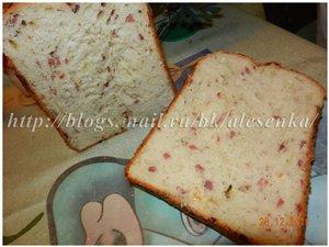 Snack bread (with cheese, dill and salami) (bread maker)