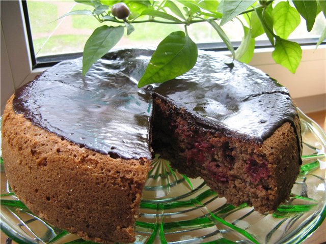 Ciasto czekoladowe z wiśniami (Panasonic SR-TMH 18)