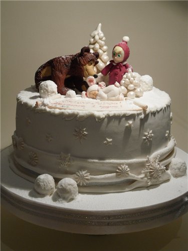 עוגות המבוססות על הסרט המצויר מאשה והדוב