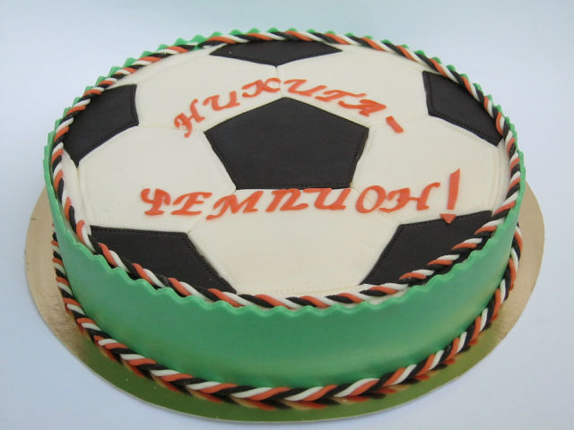 Sports cakes