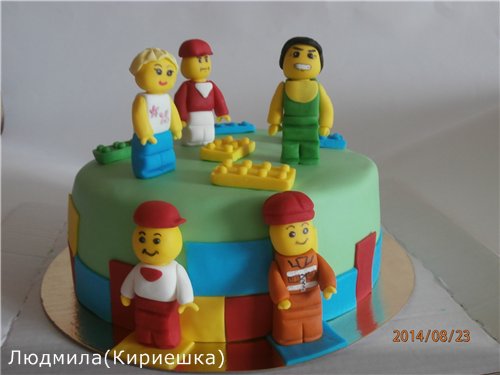 Cakes based on cartoons Transformers, Lego and other superheroes
