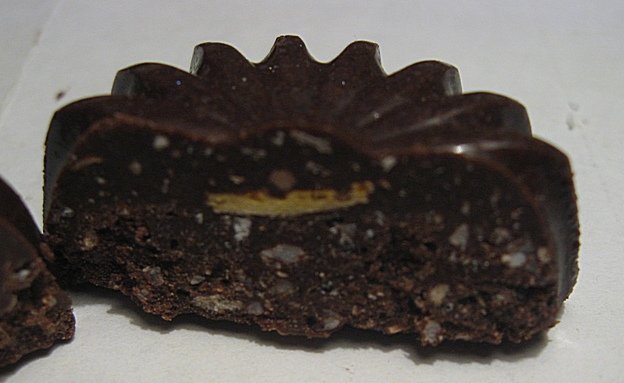 طبخ الشوكولاتة من الصفر: شوكولاتة سوداء مع نكهة البرتقال وجوز الهند تروبيك