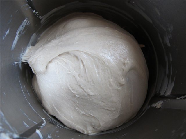Ruskie bułeczki z mąki klasy 1 w piekarniku