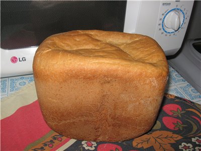Alaska BM2600. Fehér kenyér kenyérsütőben