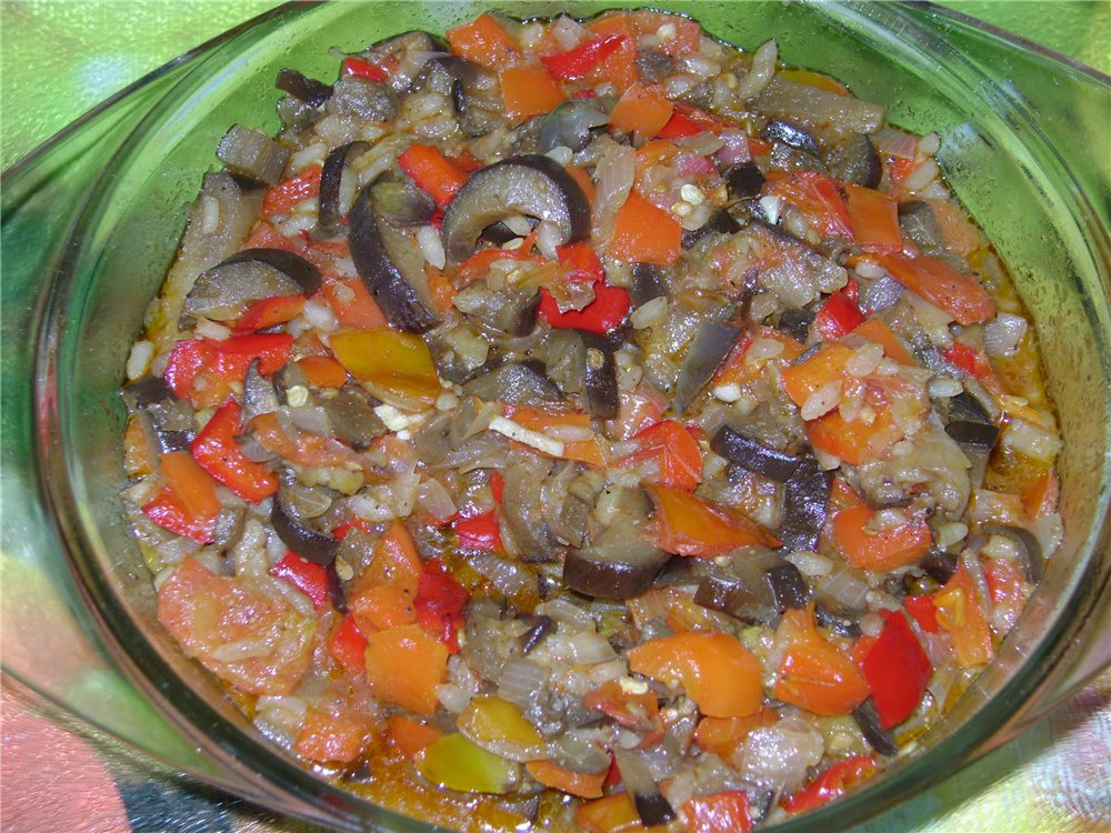 Vegetable casserole with eggplant